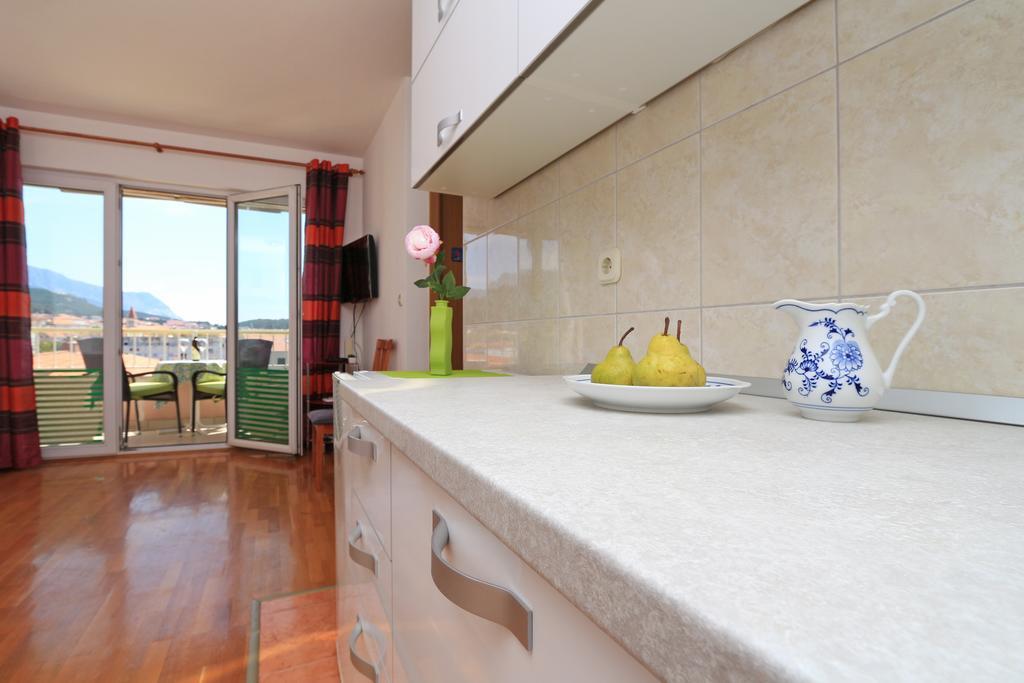 Central Beach Apartment Makarska Ngoại thất bức ảnh