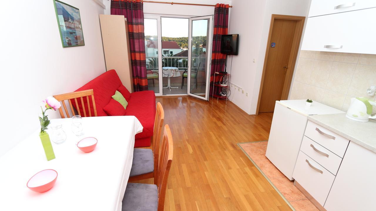 Central Beach Apartment Makarska Ngoại thất bức ảnh